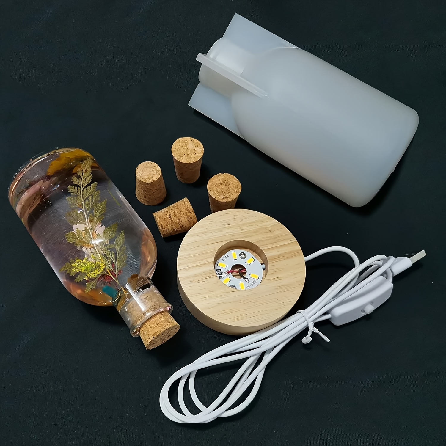 Set di stampi in resina per re - Desk Setup Lamp recensione e prezzo