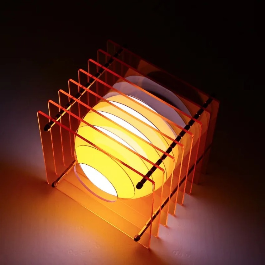 Lampada Luna Fai-da-Te in Acri - Desk Setup Lamp recensione e prezzo