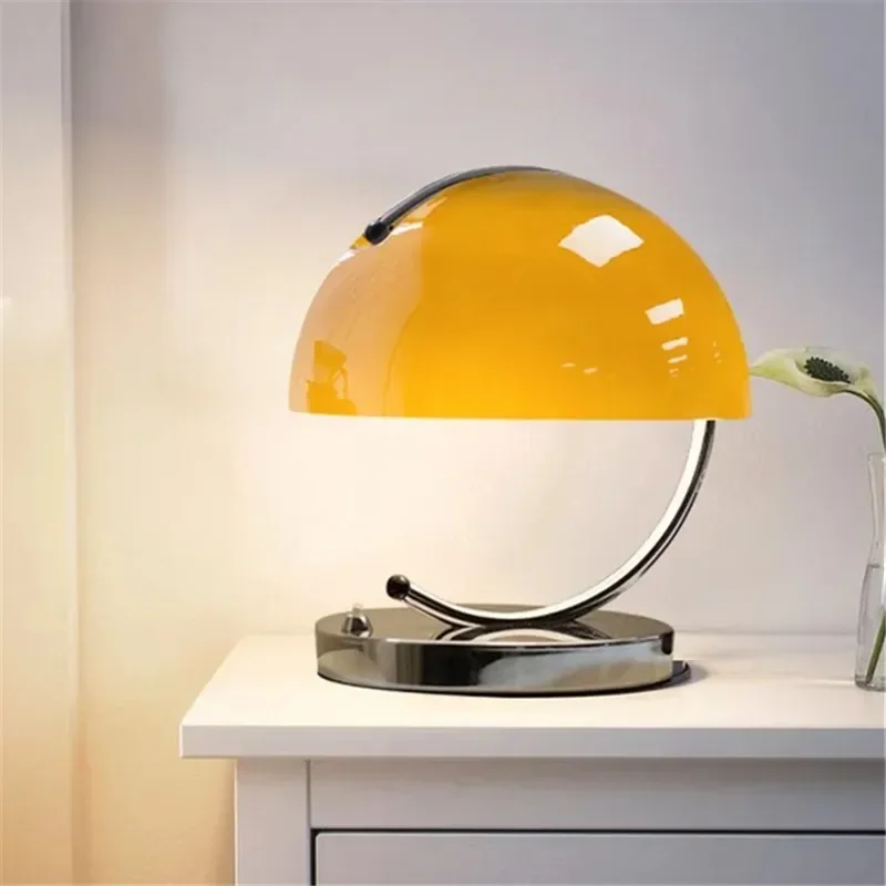 Lampada da tavolo minimalista  - Desk Setup Minimalist recensione e prezzo