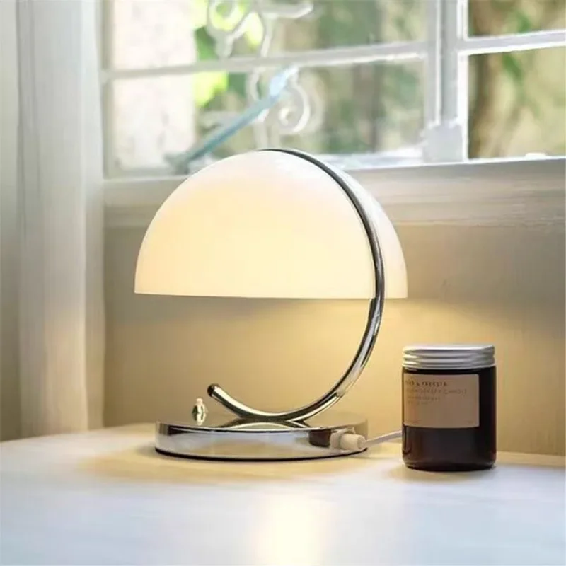 Lampada da tavolo minimalista  - Desk Setup Minimalist recensione e prezzo