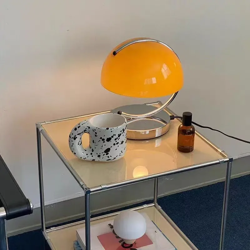 Lampada da tavolo minimalista  - Desk Setup Minimalist recensione e prezzo