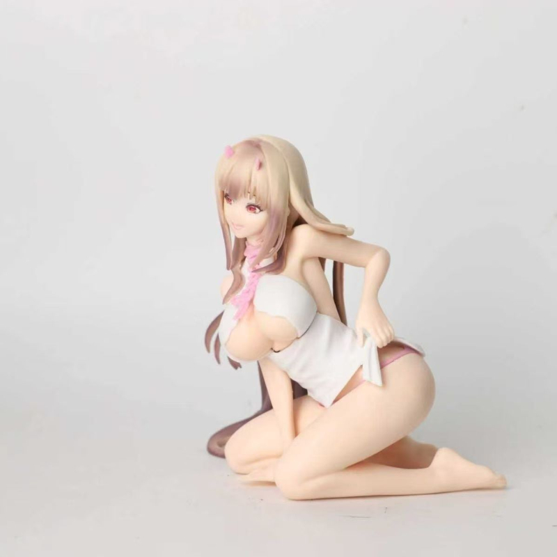 Statuetta da Collezione Alice  - Desk Setup With Tv recensione e prezzo